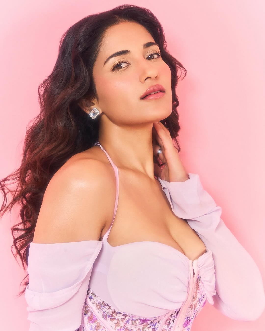 Ruhani Sharma Stylish and Glamorous Photos Take Over the Internet