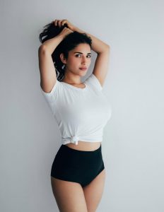 Ruhani Sharma Stylish and Glamorous Photos Take Over the Internet