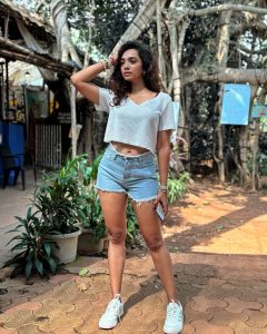 Saanve Megghana Stuns in Modern Outfit