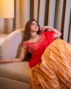 Divya Bharathi Mesmerizes in Red Outfit