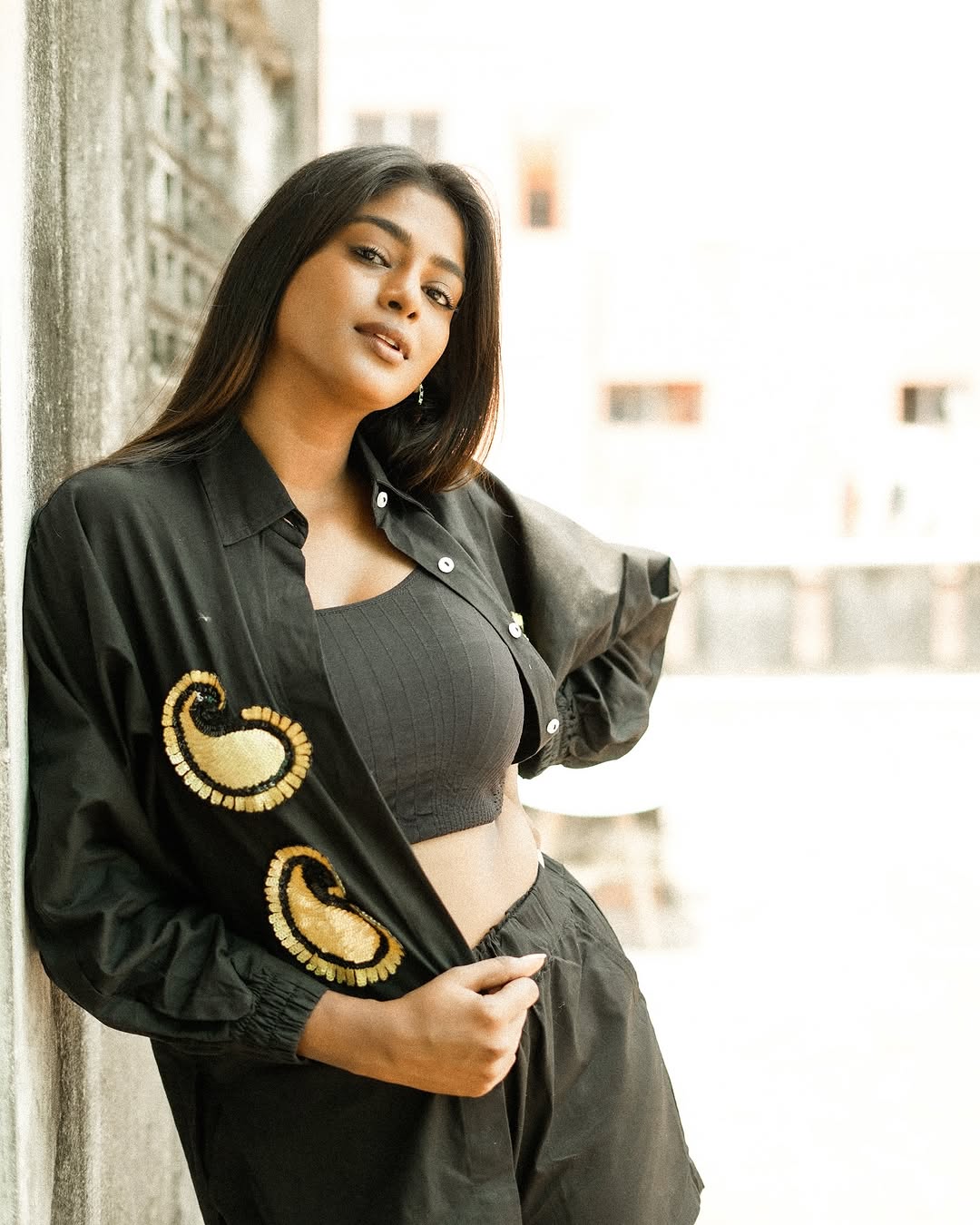 Serial Actress Vinusha Devi Stunns in her Recent Photos