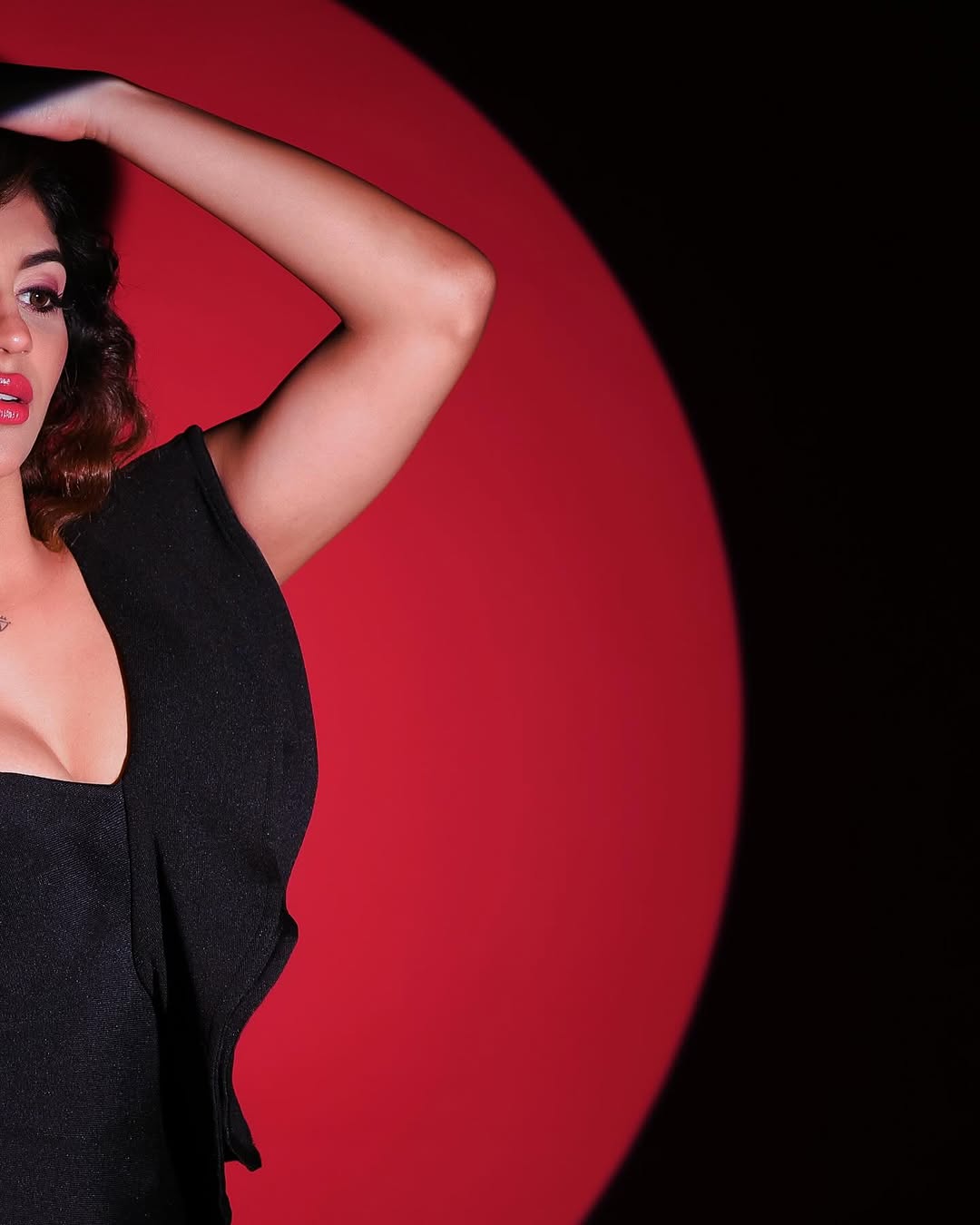 Yashika Aannand Stunning Photos