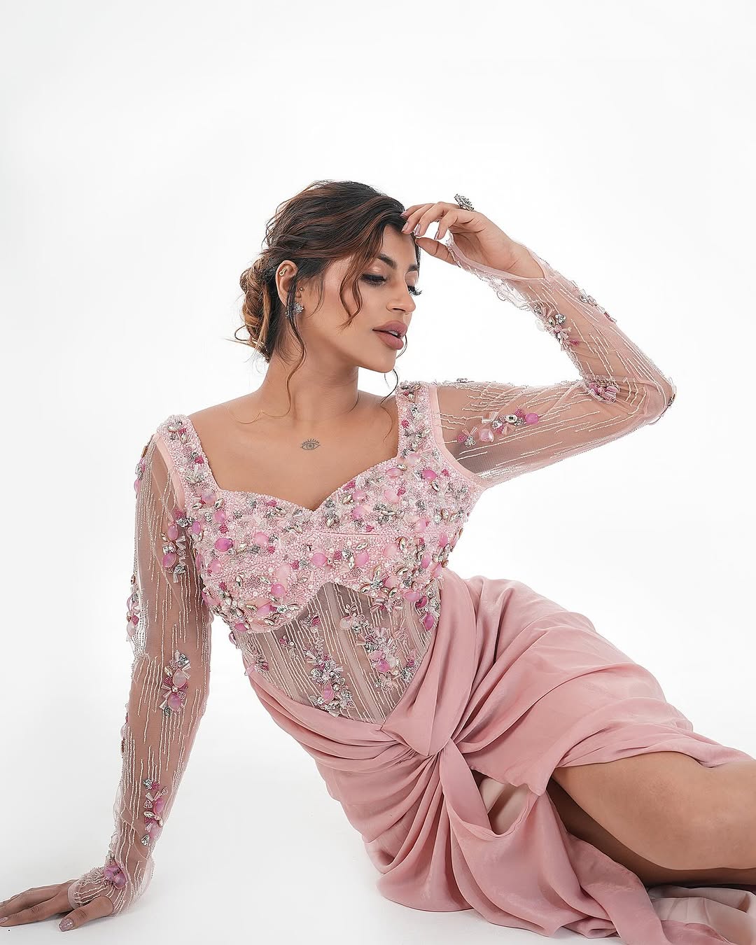 Yashika Aannand Stunning Photos