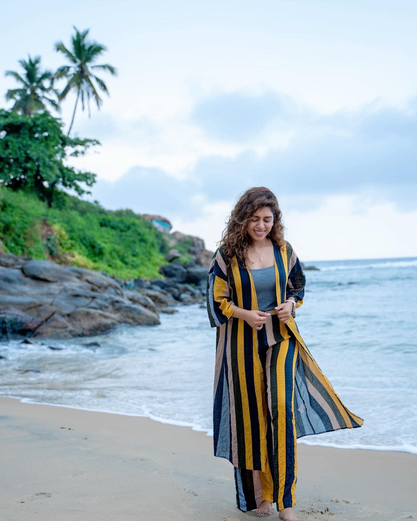 Kenishaa Francis Breaks the Internet with Stunning Viral Photos