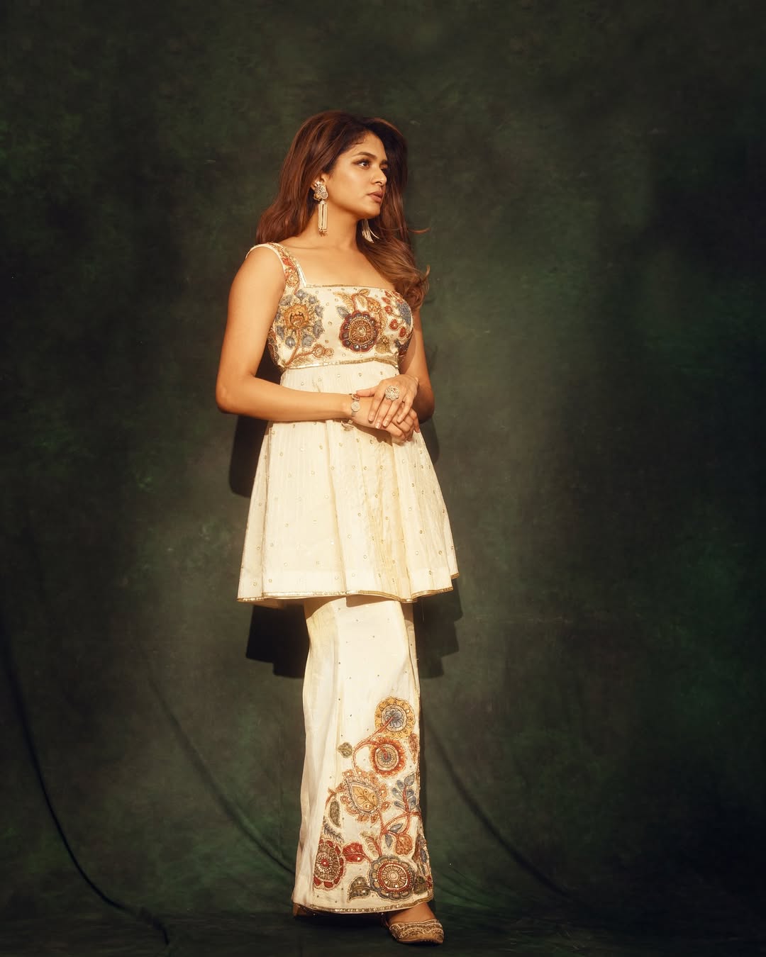 Aditi Shankar Stunning New Photos Go Viral