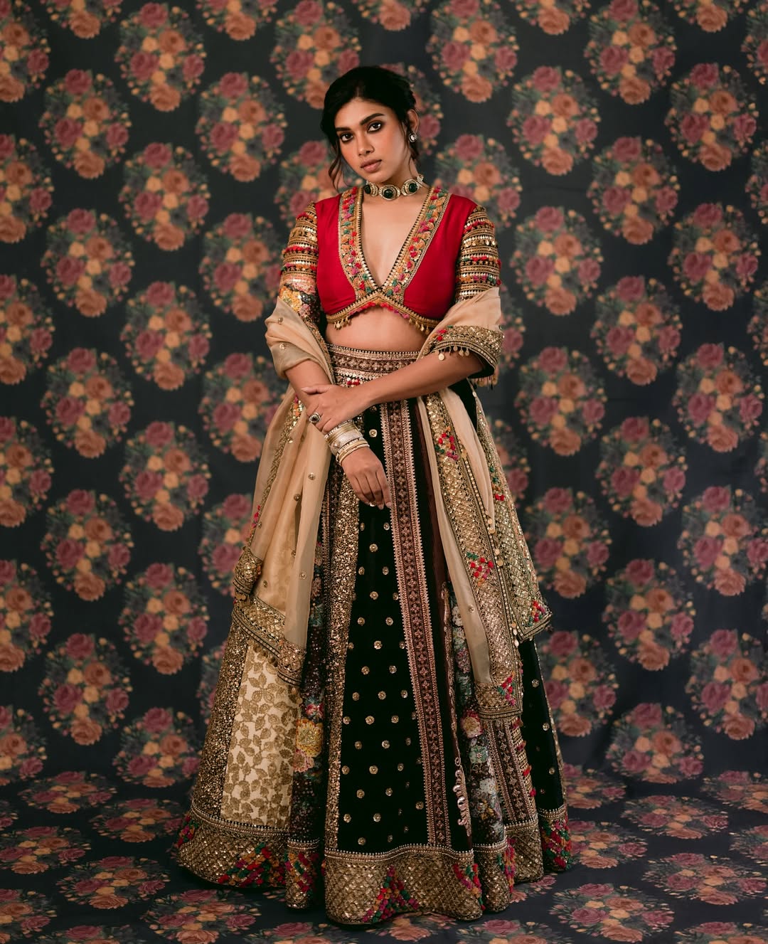 Dushara Vijayan Shines in Photoshoot