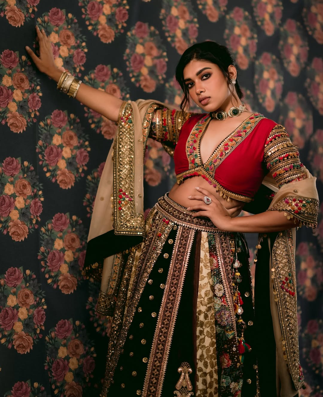 Dushara Vijayan Shines in Photoshoot