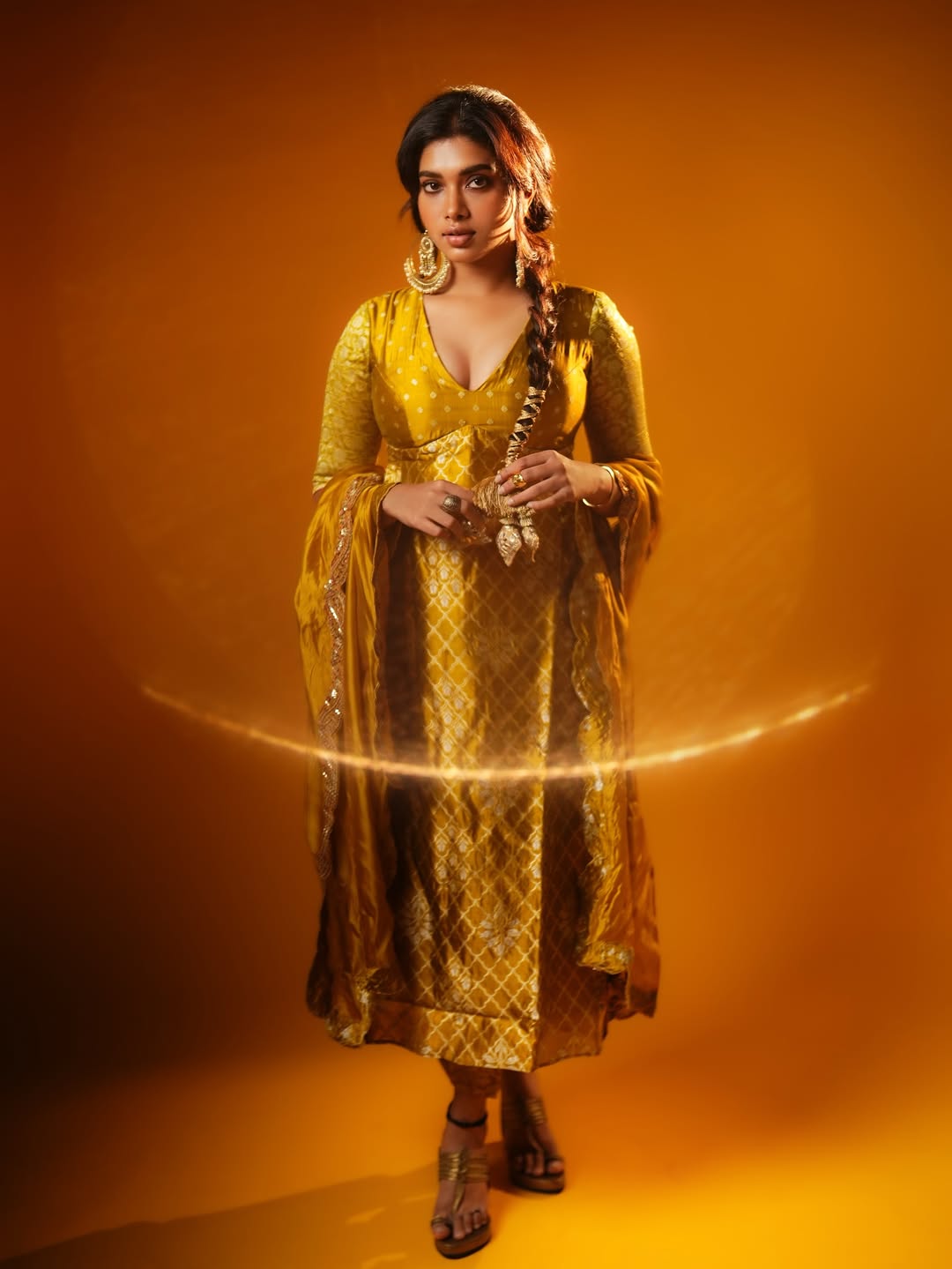 Dushara Vijayan Shines in Photoshoot