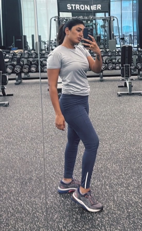 Eesha Rebba Photos Take Over the Internet