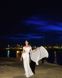 Janhvi Kapoor Drops Her Elegant New Photos