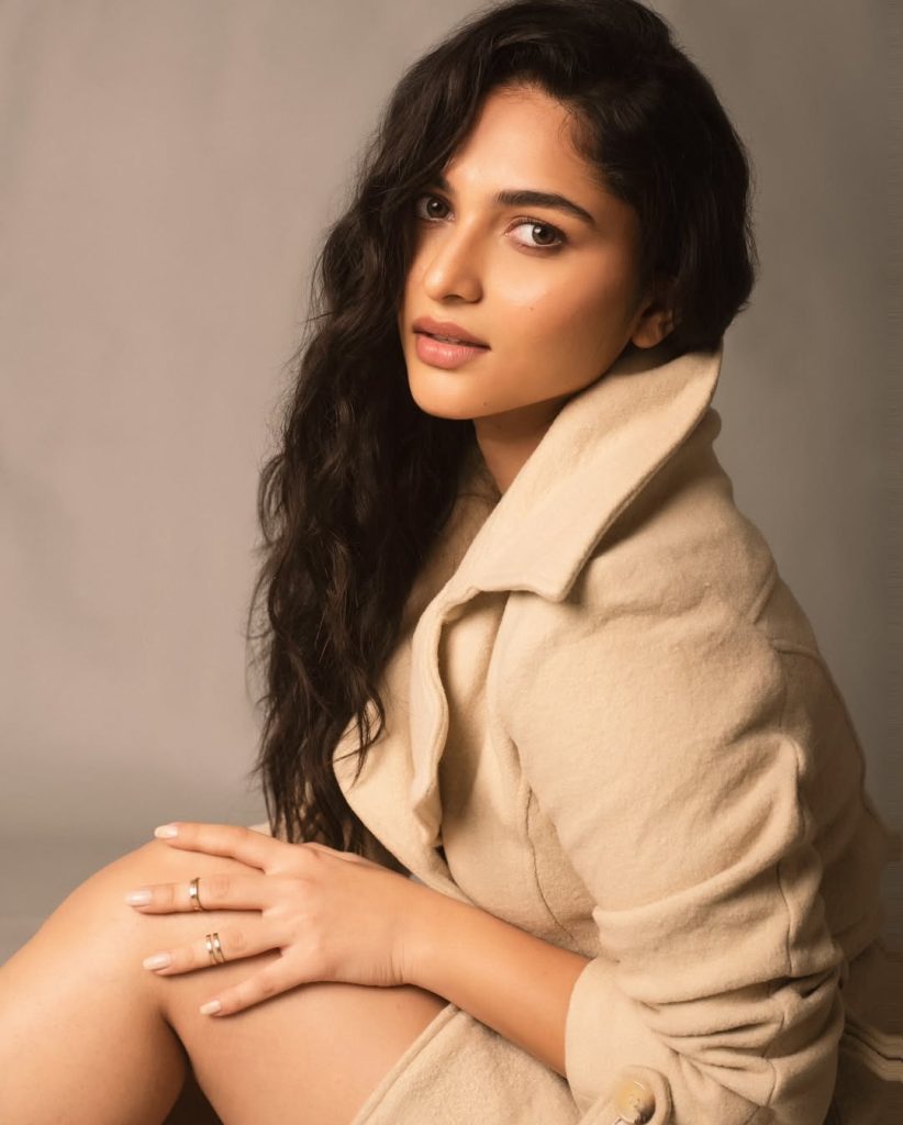 Kayadu Lohar Adorable Expressions Go Viral