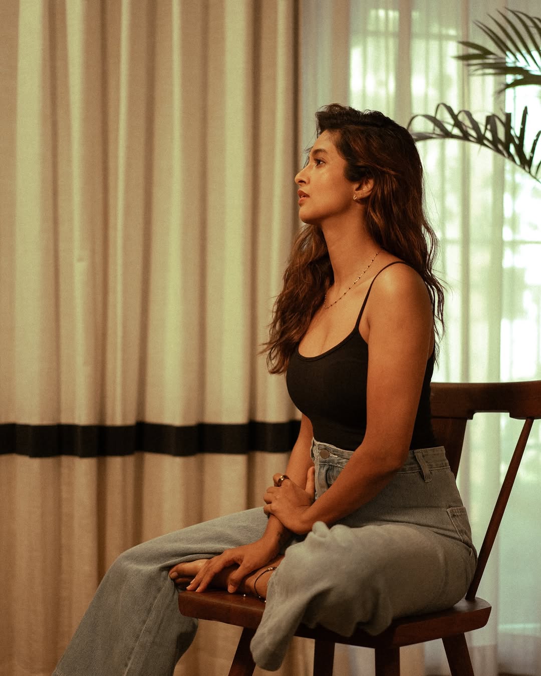 Keerthi Pandiyan Grabs Fans Attention with her Stunning Latest Photos