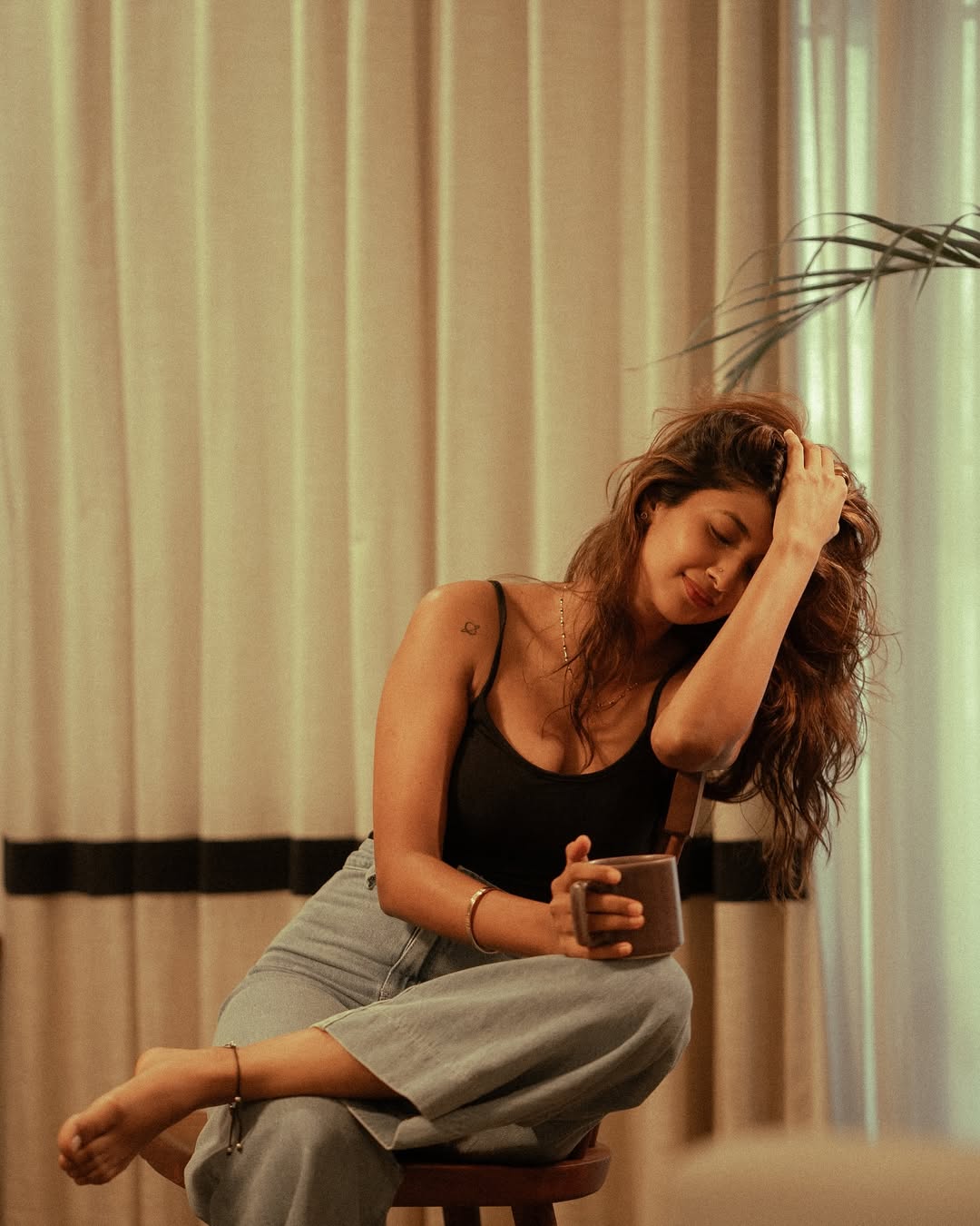 Keerthi Pandiyan Grabs Fans Attention with her Stunning Latest Photos