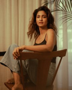 Keerthi Pandiyan Grabs Fans Attention with her Stunning Latest Photos