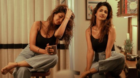 Keerthi Pandiyan Grabs Fans Attention with her Stunning Latest Photos