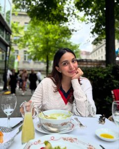 Kiara Advani Trends After War 2 Teaser Drops