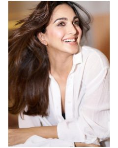 Kiara Advani Trends After War 2 Teaser Drops