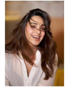 Kiara Advani Trends After War 2 Teaser Drops