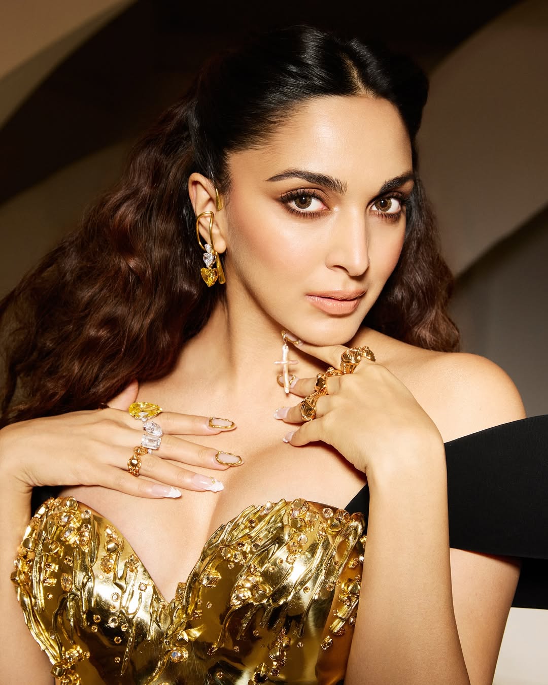 Kiara Advani Trends After War 2 Teaser Drops