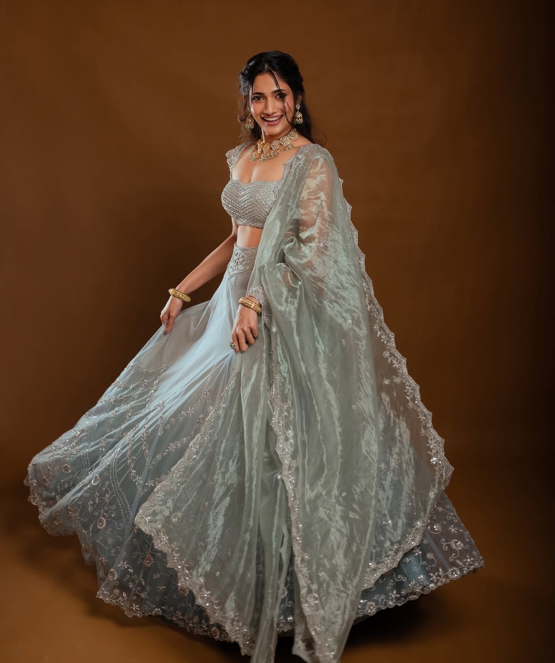 Losliya Looks Gorgeous in Lehenga Outfit