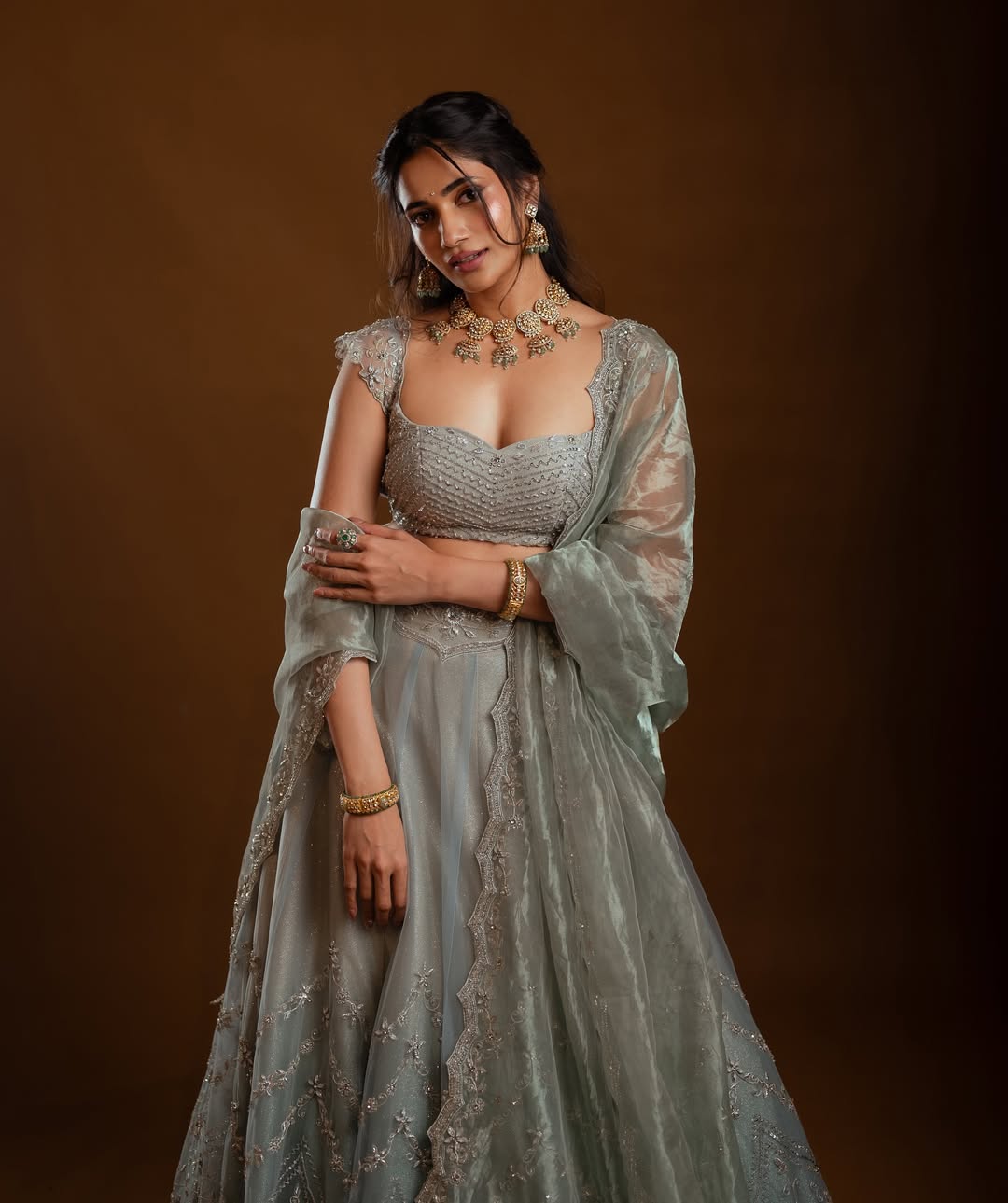 Losliya Looks Gorgeous in Lehenga Outfit