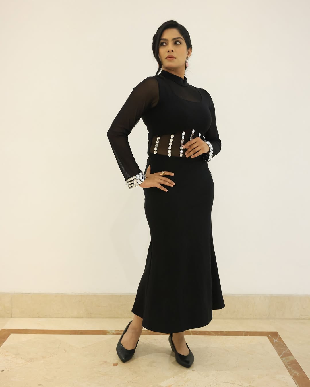 Swasika Stunning Reel and Real Looks Go Viral