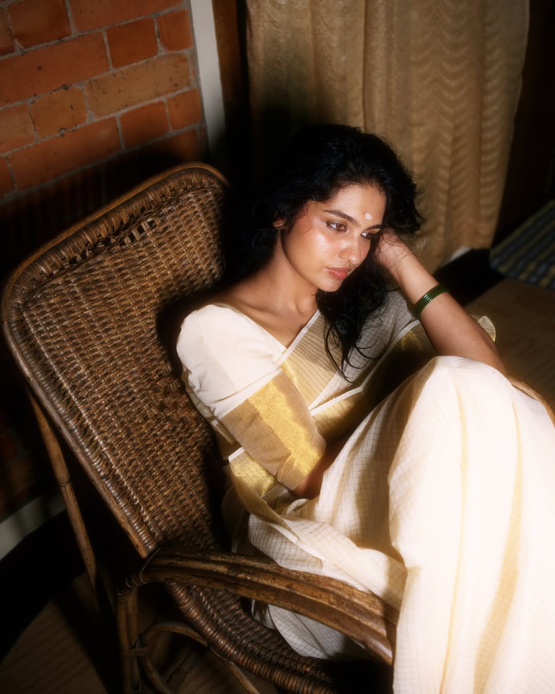 Mamitha Baiju looks absolutely stunning