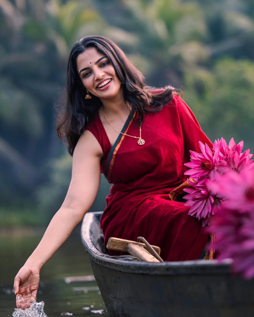 Nikhila Vimal Showcase Timeless Elegance