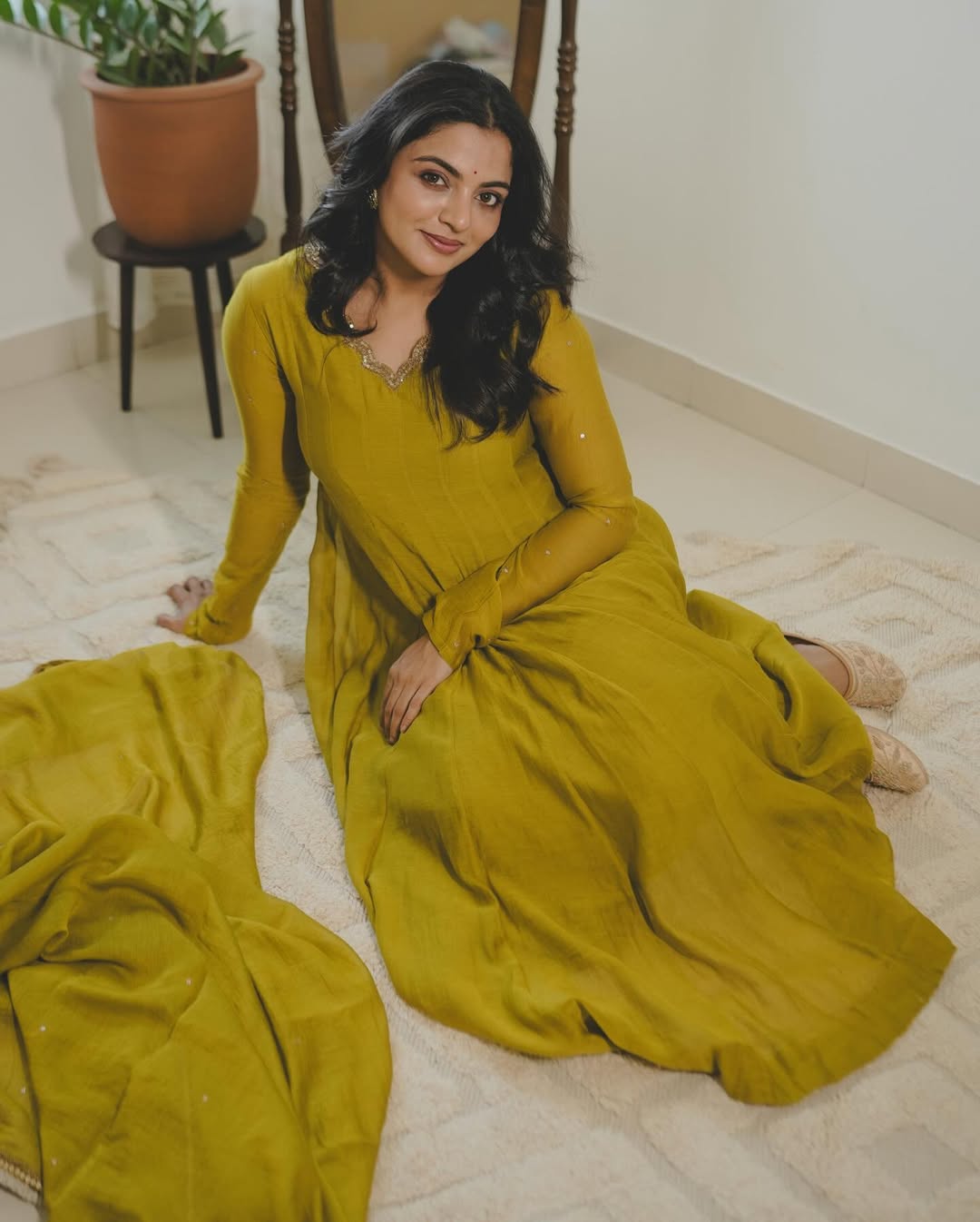 Nikhila Vimal Showcase Timeless Elegance