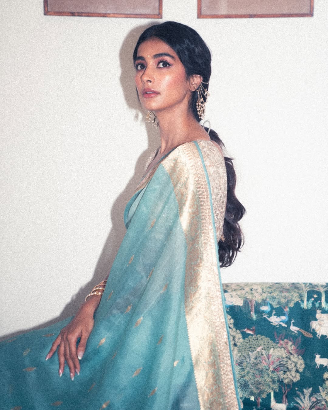 Jana Nayagan and Retro Actress Pooja Hegde Stuns in her Recent viral Photos
