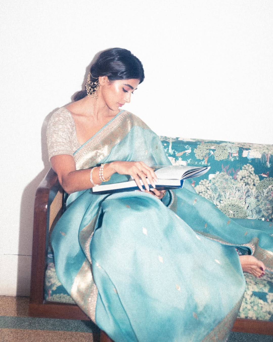Jana Nayagan and Retro Actress Pooja Hegde Stuns in her Recent viral Photos