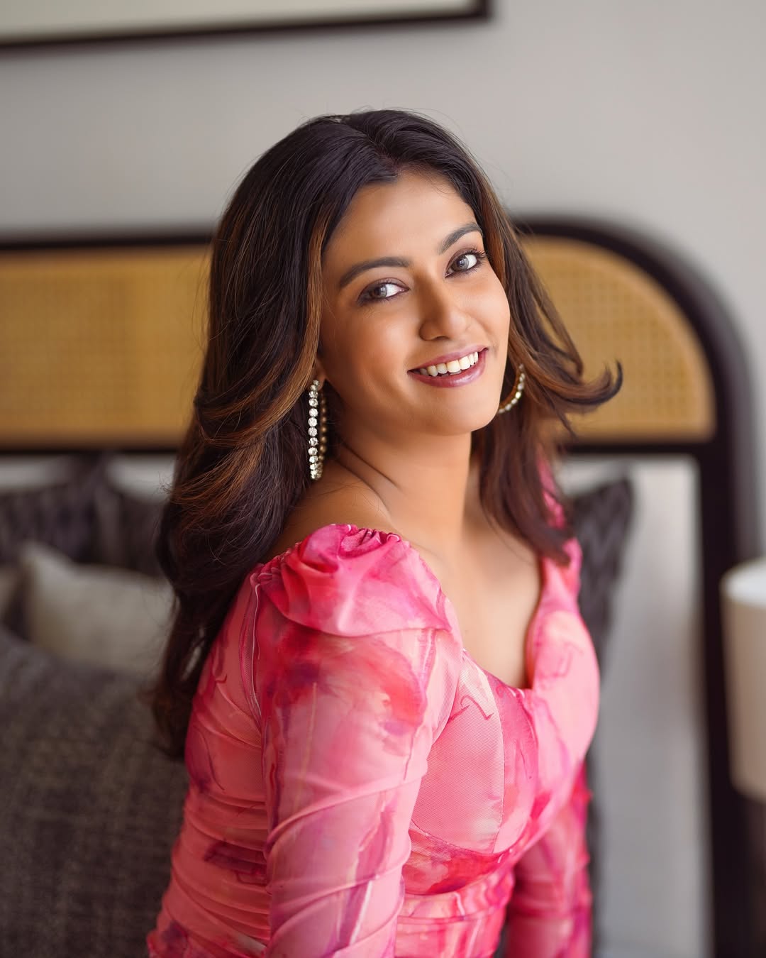 Roshni Haripriyan Grabs Netizens Attention with her Latest Photos