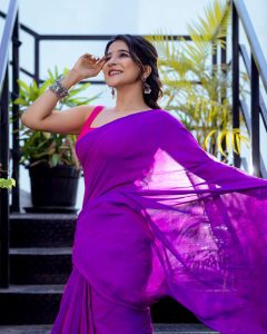 Sakshi Agarwal Stuns the Internet with Her Adorable Photos