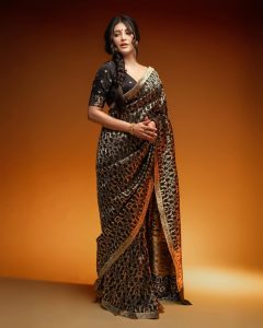 Shruti Haasan Trends Again with Her Latest Stunning Photos