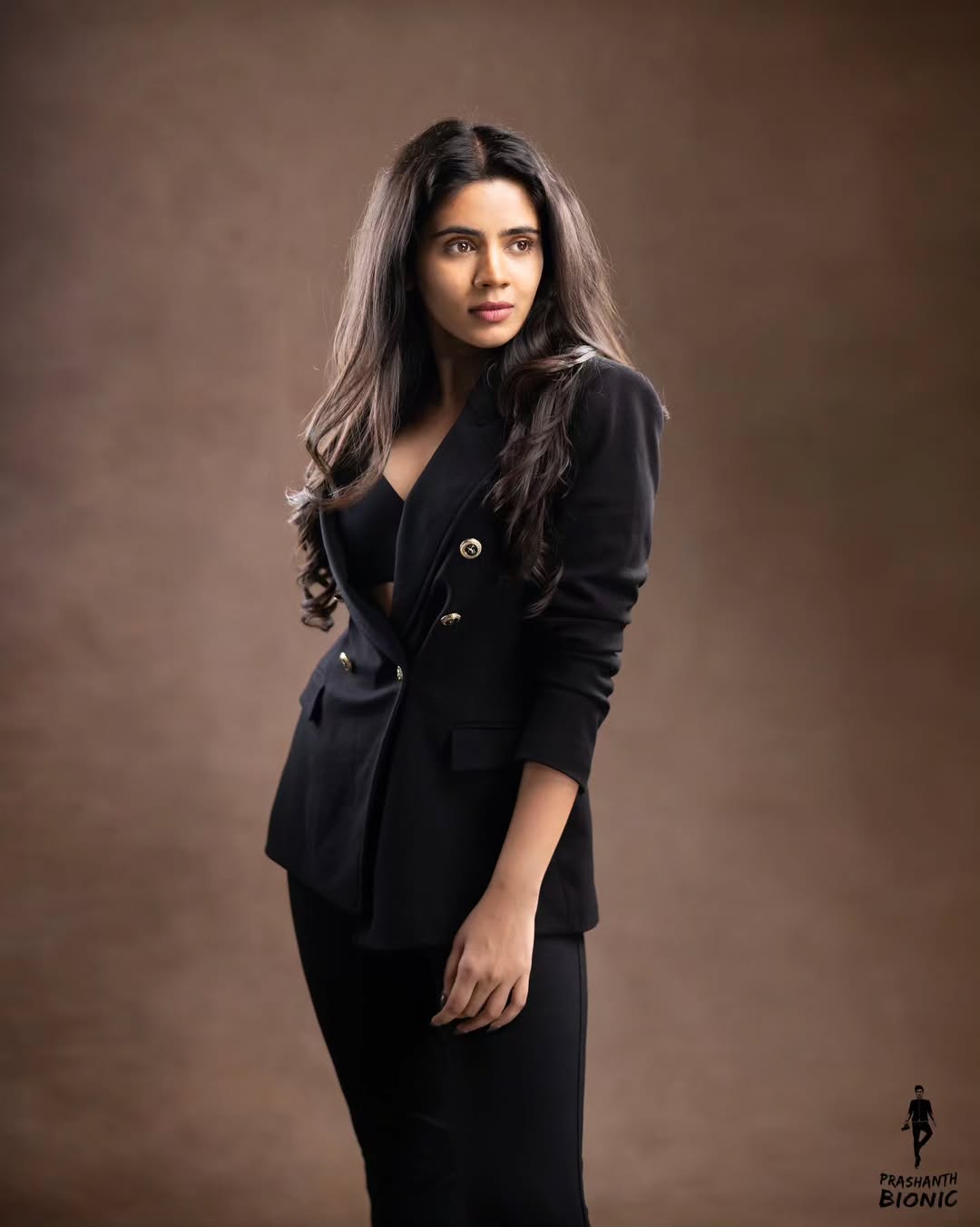 Soundariya Nanjundan Wins Hearts with Her Mesmerizing New Photos