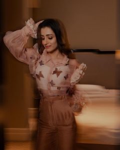 Trisha Krishnan Stuns in Elegant Look at Thug Life Promotion