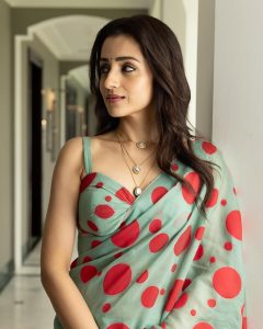 Trisha Krishnan Stuns in Elegant Look at Thug Life Promotion