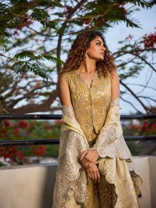 Aditi Shankar Stuns with Her Elegant & Cute Look