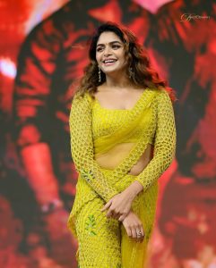 Aditi Shankar Stuns with Her Elegant & Cute Look