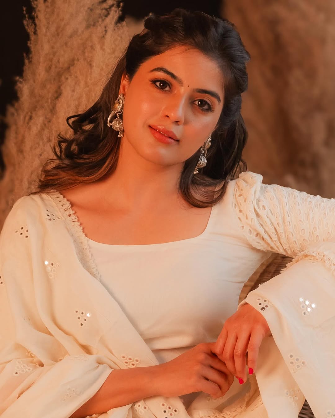 Amritha Aiyer Stuns Fans with Her Latest Viral Photos