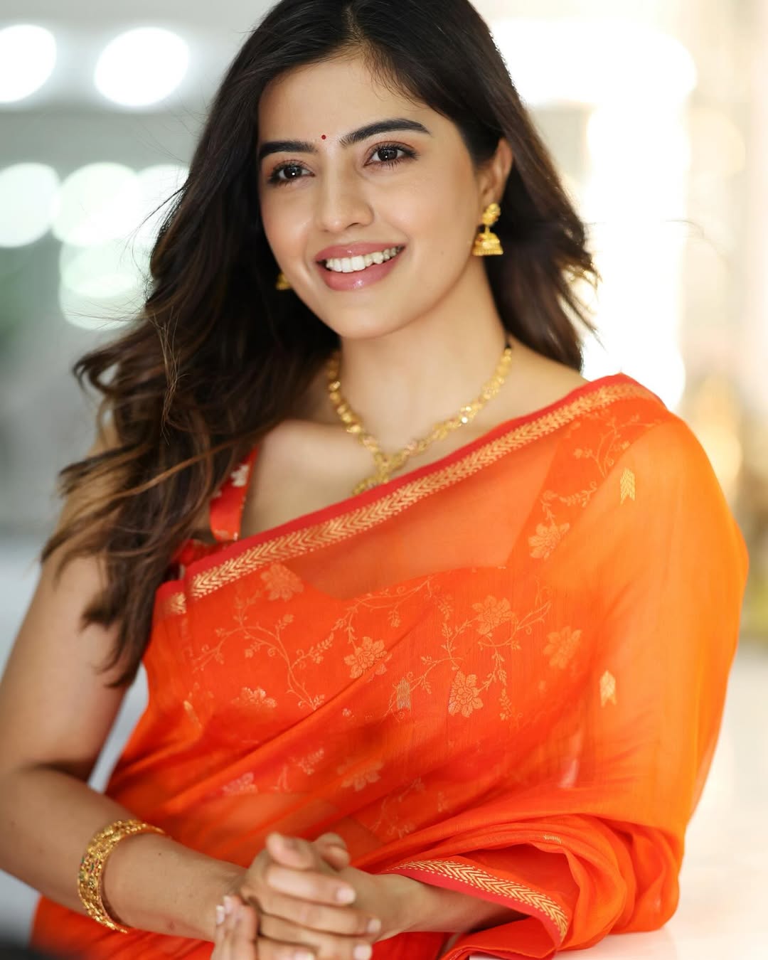 Amritha Aiyer Stuns Fans with Her Latest Viral Photos