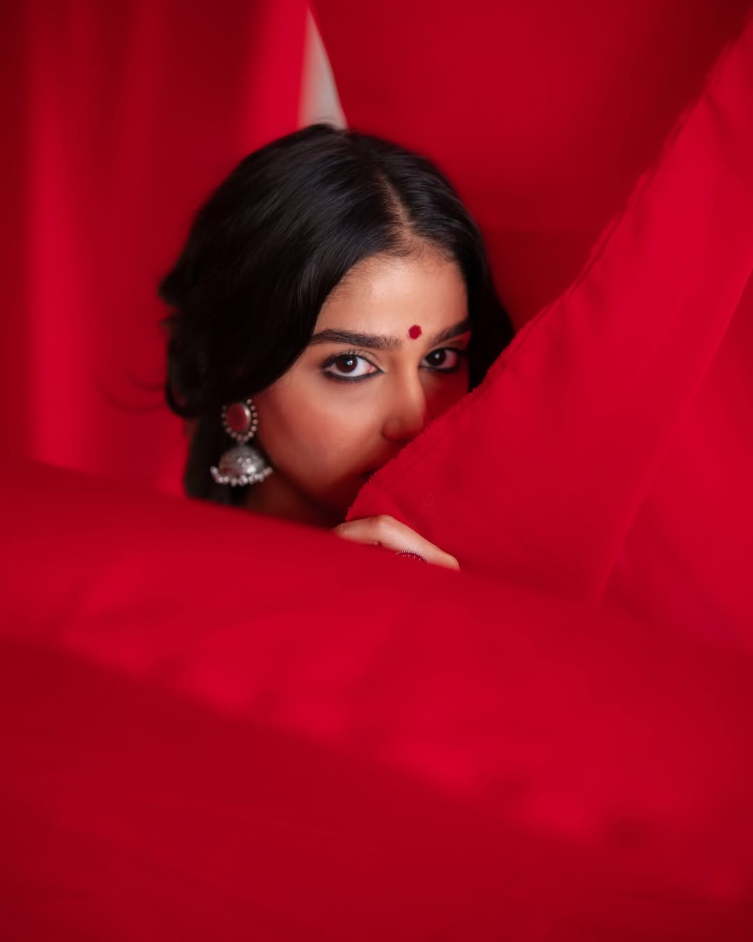 Anaswara Rajan Stuns in Her Latest Viral Photos