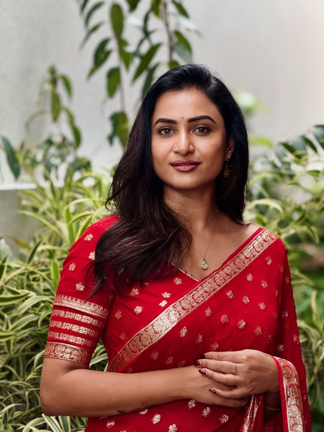 Janani Ashok Kumar Glows with Grace in Her Elegant New Look