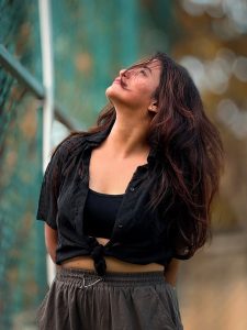 Kaavya Arivumani Eyes on Big Screen – Viral Photos