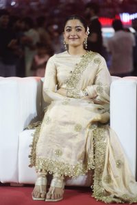 Rashmika Mandanna Stuns in Glorious New Photos