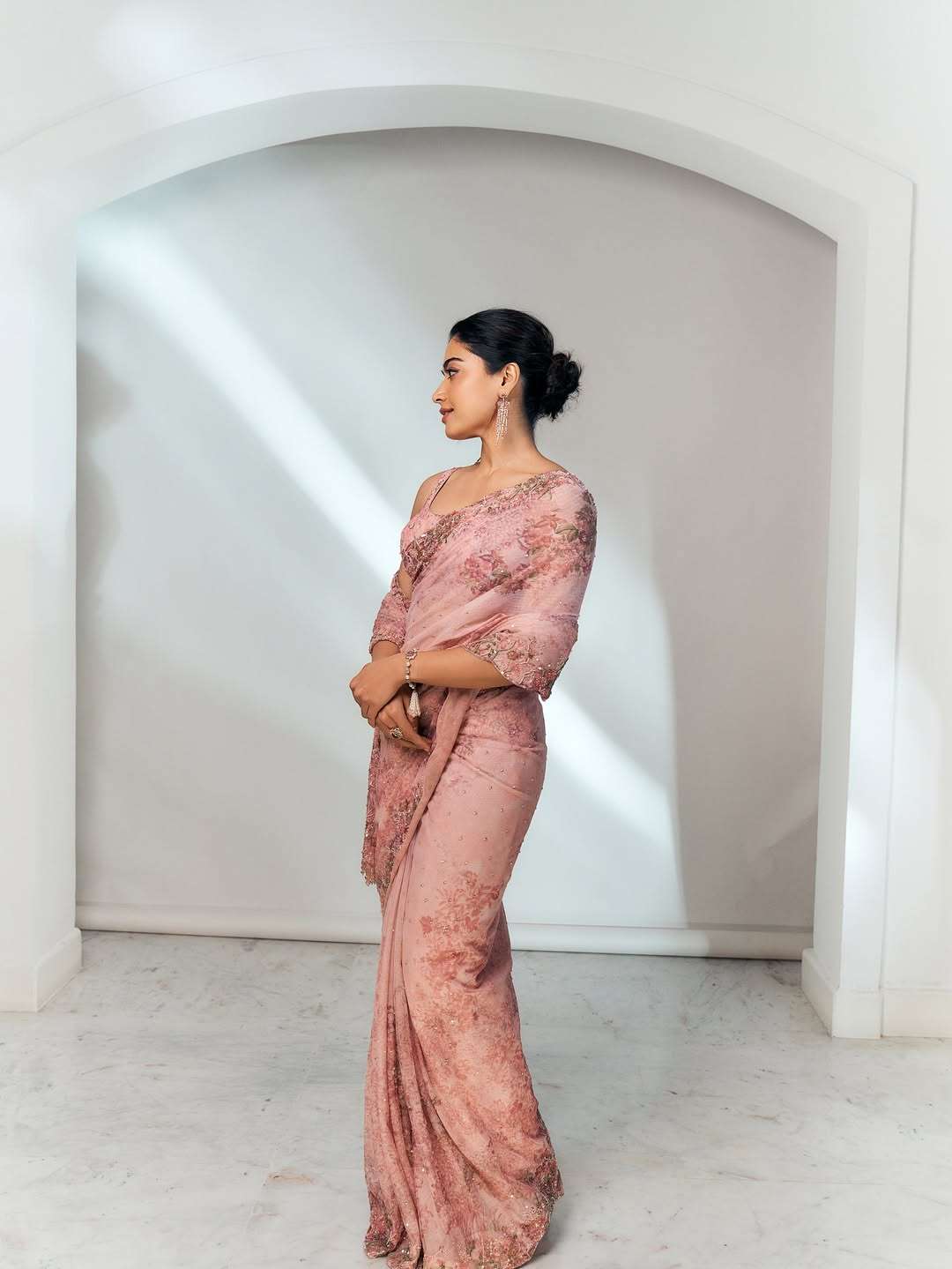 Rashmika Mandanna in Kubera: Trending Look Around Her Role