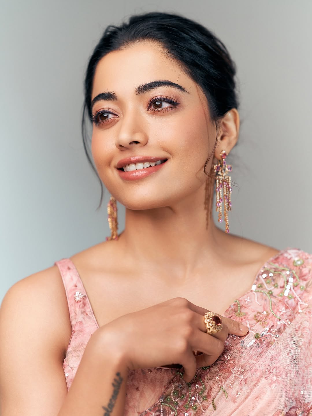 Rashmika Mandanna in Kubera: Trending Look Around Her Role