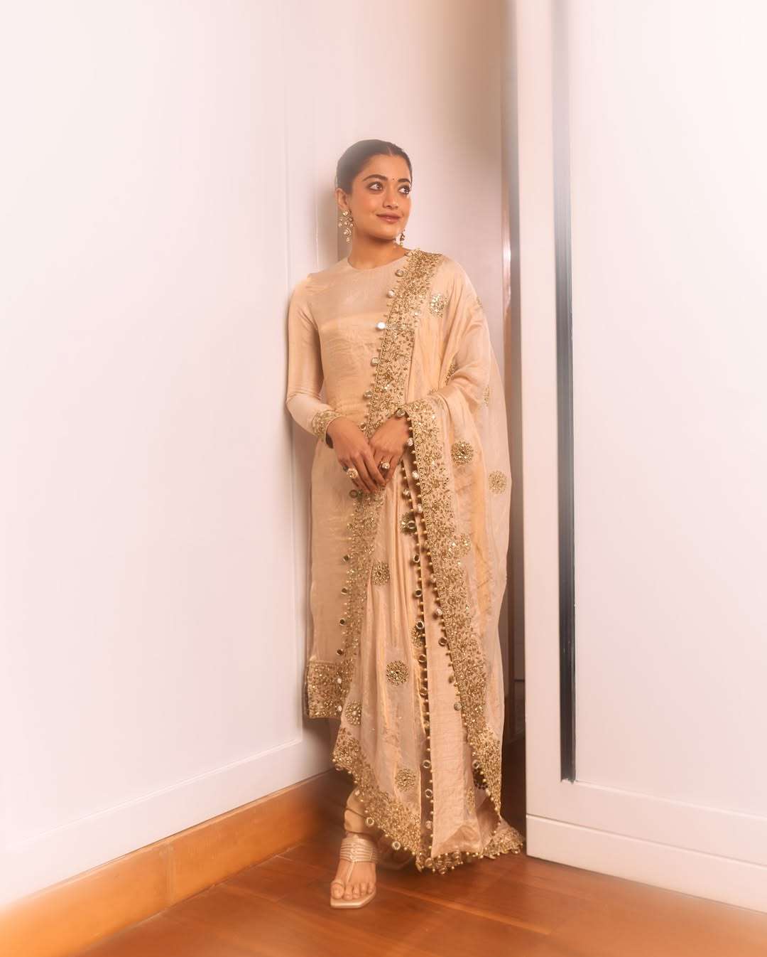 Rashmika Mandanna in Kubera: Trending Look Around Her Role