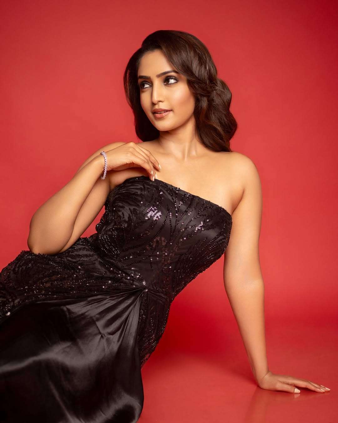 Reba Monica John Stuns in Her Latest Viral Photos