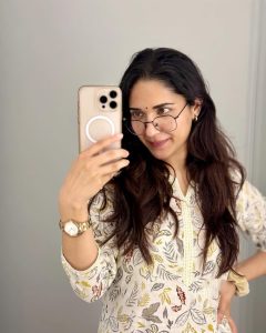 Ruhani Sharma Mesmerizing Photos Go Viral